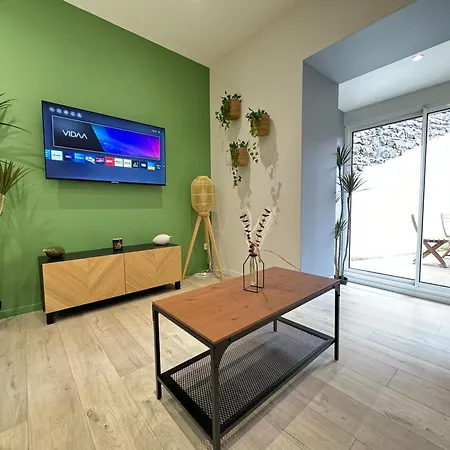 Apartment Tour D'auvergne: Near Cathedral And Place De Jaude
